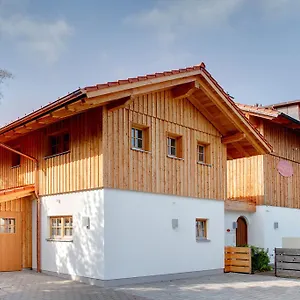 https://apartements-luna-blanca.com-bavaria.com